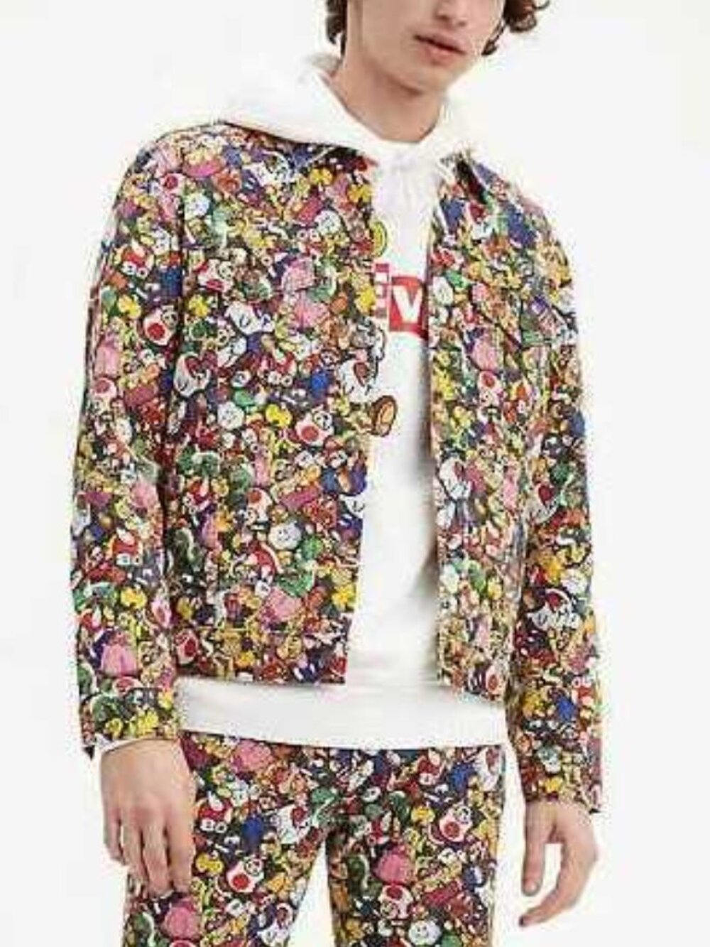 New M Levi's x Super Mario Nintendo collaboration vintage fit trucker jacket